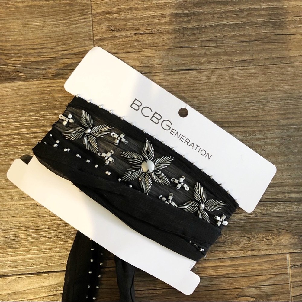 (Never Worn) BCBG Scarf